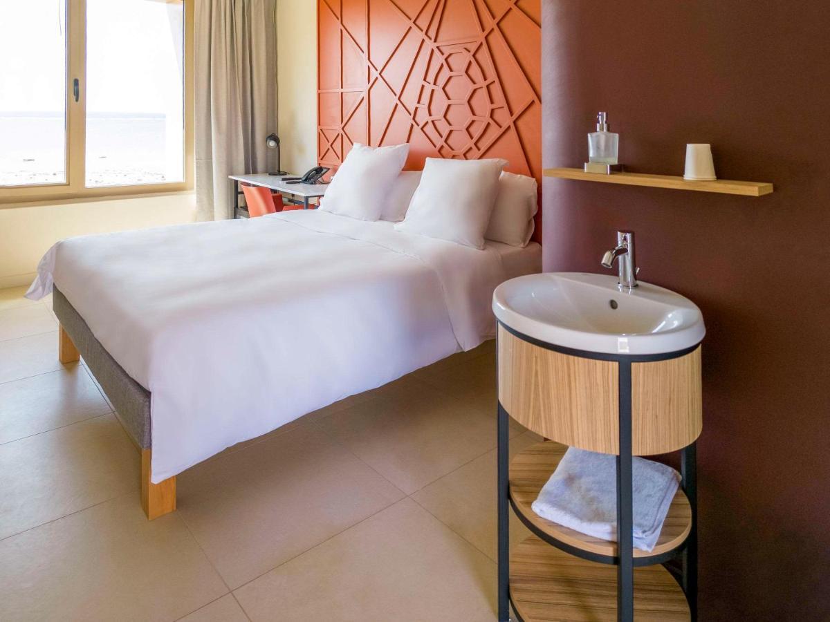 Ibis Styles Mayotte Aeroport Pamandzi Exteriör bild